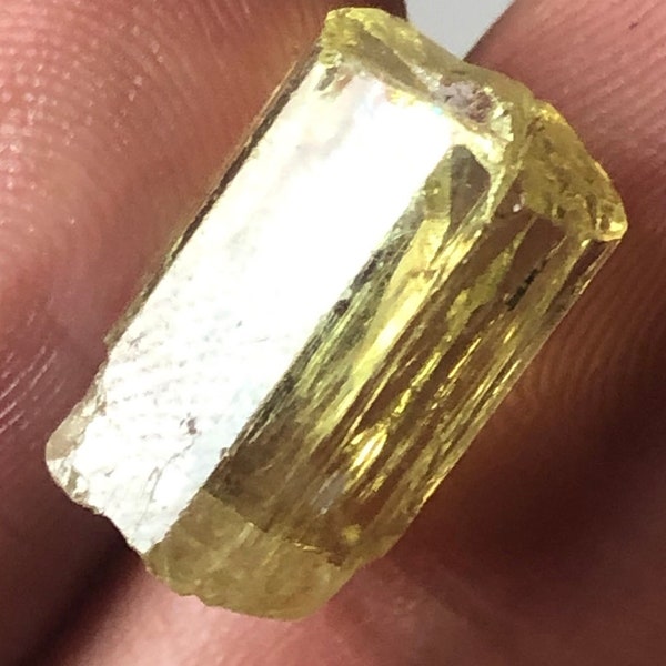 Topaz Gold Yellow unheated flawless rough golden RARE AAAA VS grade loupe clean Pristine