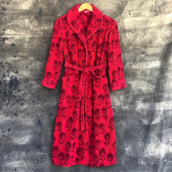 90s Red Roses Terrycloth Robe