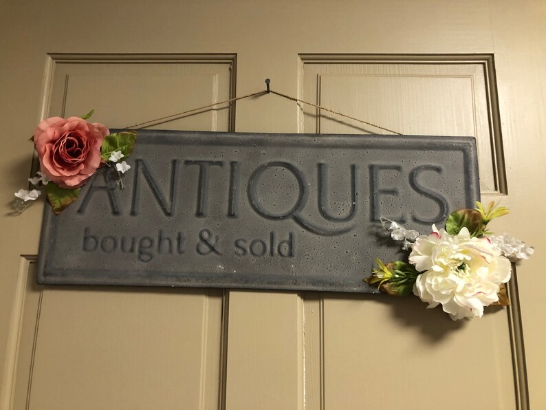Antiques Sign Metal Coral and Beige