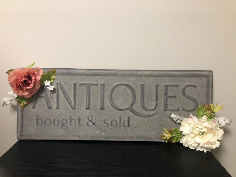 Antiques Sign Metal Coral and Beige