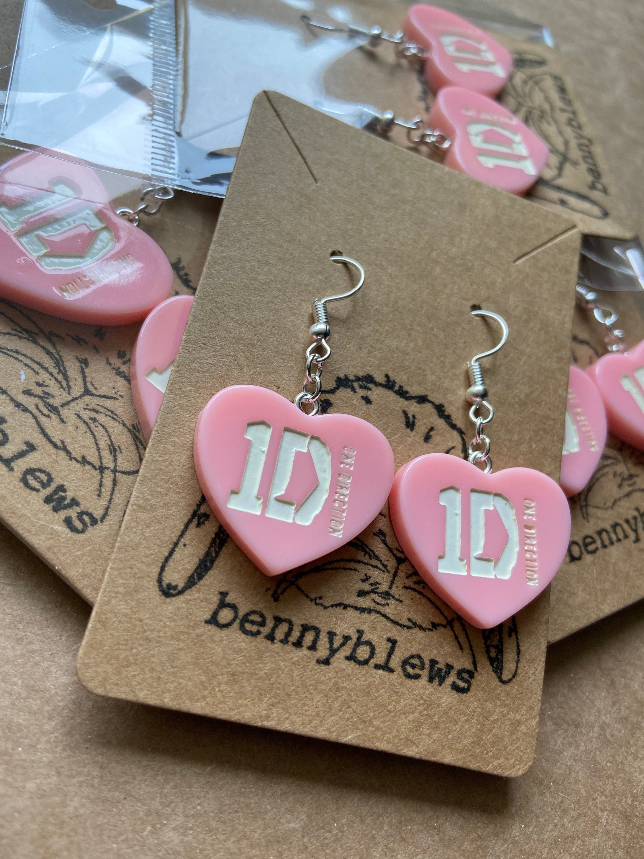 One Direction 1d Pink Resin Heart Earrings Harry Styles Louis Etsy Uk