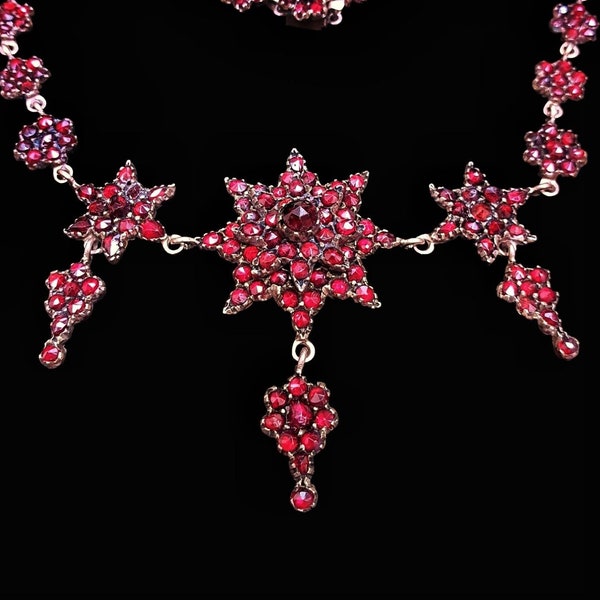 Bohemian Garnet Victorian Necklace|Circa 1800’s| Antique Garnet Necklace| Victorian Jewelry| Star Necklace| Bohemian Necklace| Wedding