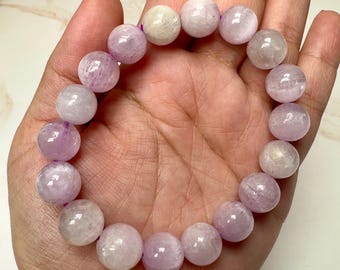 Kunzite Bracelet With Cat-Eye Flash From Brazil  In 11.3mm