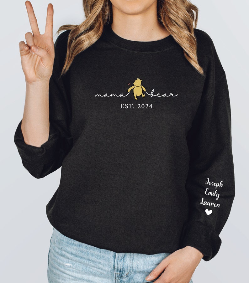 Sudadera personalizada Mama Bear Est 2024, Mamá Oso con nombre de niños en la manga, Sudadera personalizada para mamá, Regalo para el Día de la Madre, Regalo para mamá imagen 8