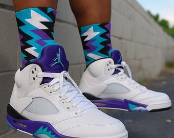 white grape 5s on feet