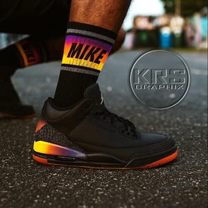 MIKE Socks To Match Jordan 3 Balvin Rio - Mike In Stripes