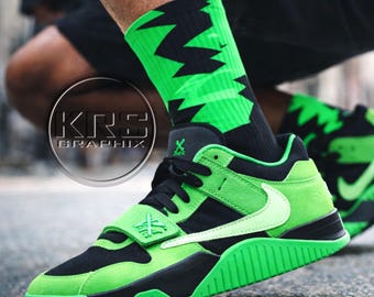 Green Spark Sneaker Match Socks | Jordan Inspired Streetwear Crew Socks | Black & Neon Green Lightning Pattern | Sneakerhead Gifts