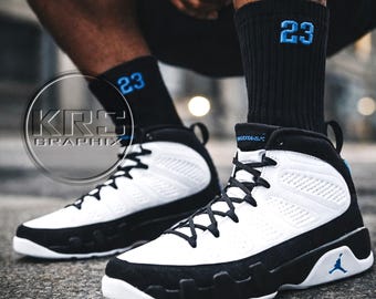 retro 9 university blue on feet
