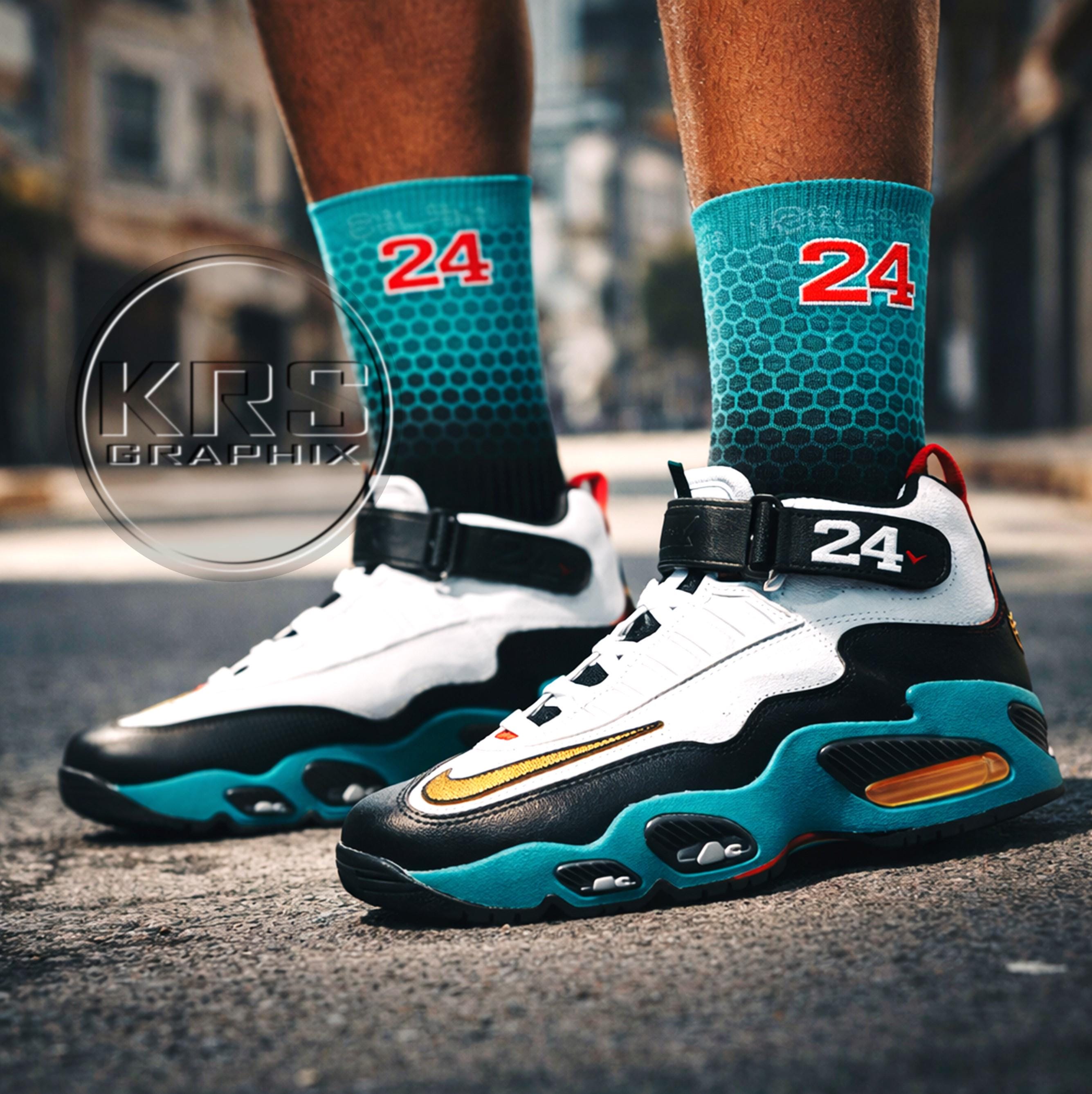 ken griffey on feet