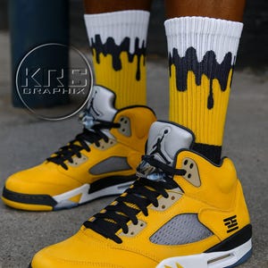 Socks To Match Jordan 5 Tokyo Sneaker Match – Yellow Black Drip Retro 5 Crew