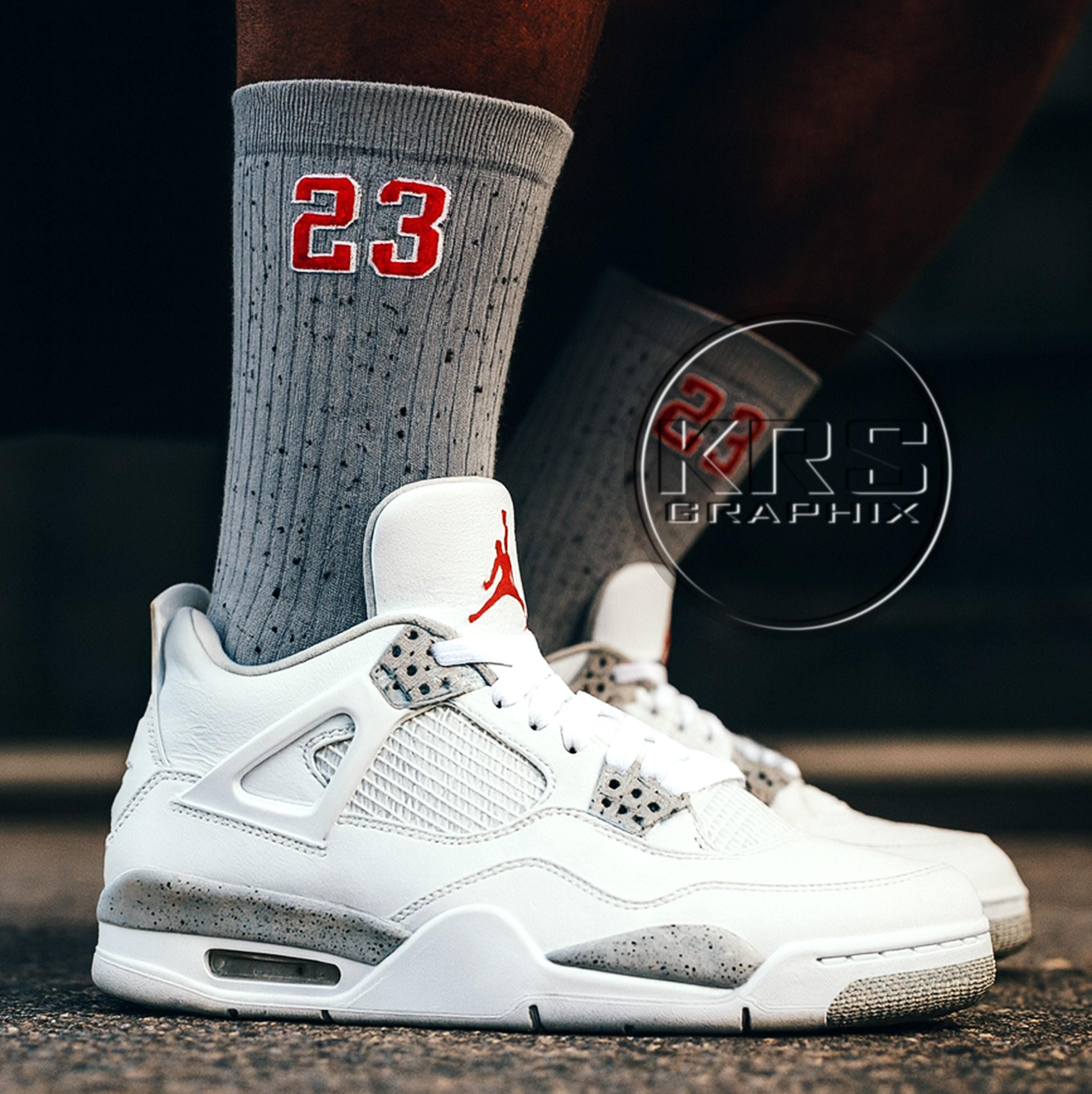 air jordan 4 white oreo on feet