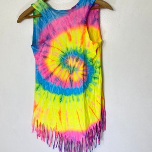 Vintage 90s tie dye cat T-shirt size womens medium made in USA image 4