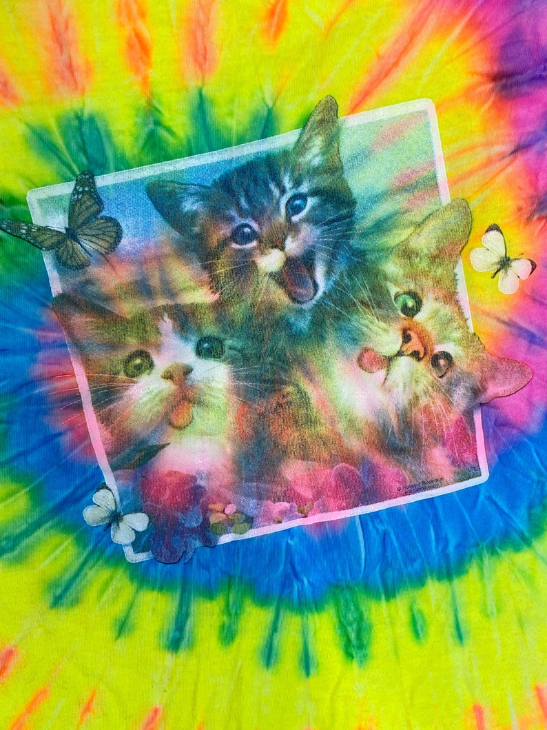Vintage 90s tie dye cat T-shirt size womens medium made in USA image 2