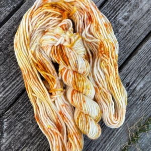 Super Bulky Merino Nylon Yarn, Aztec Gold Hand Dyed Skein