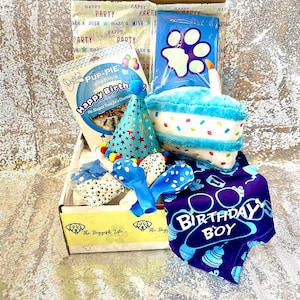 Dog Gift Box, Dog Birthday Girl, Dog Birthday Box, Dog Birthday Boy,  Puppy Party, Puppy Pawty Box, Dog Barkday, Dog Treats, Dog Party