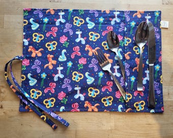 Napperon en tissu avec pochette ustensiles, napperon à lunch, réutilisable.