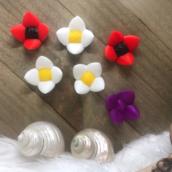 Climbable wall flowers and leaves for hermit crabs (qty of 1 or 10)