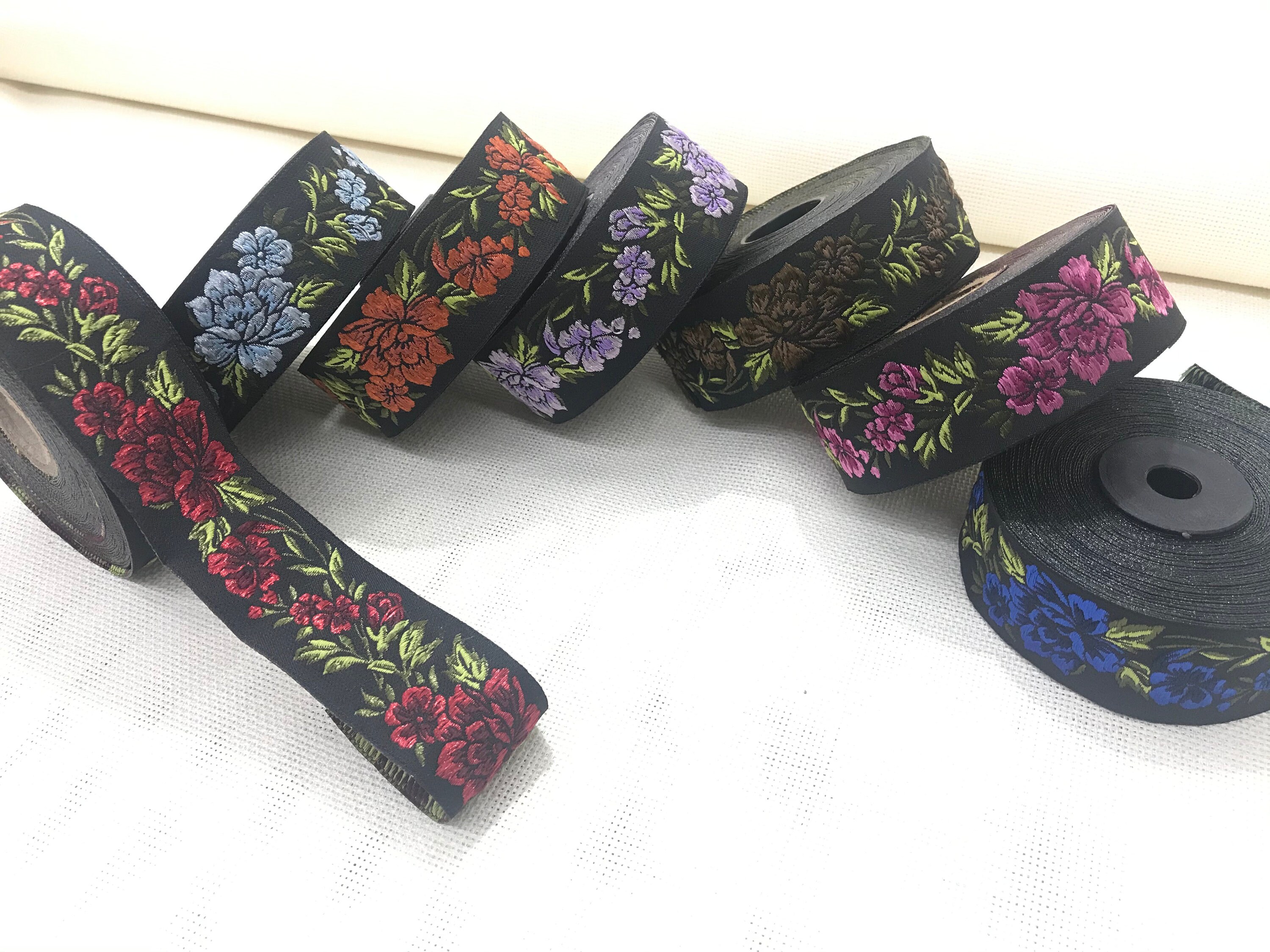 50 Mm Floral Embroidered Jacquard Ribbon (1.97 Inch), Rose Design of ...