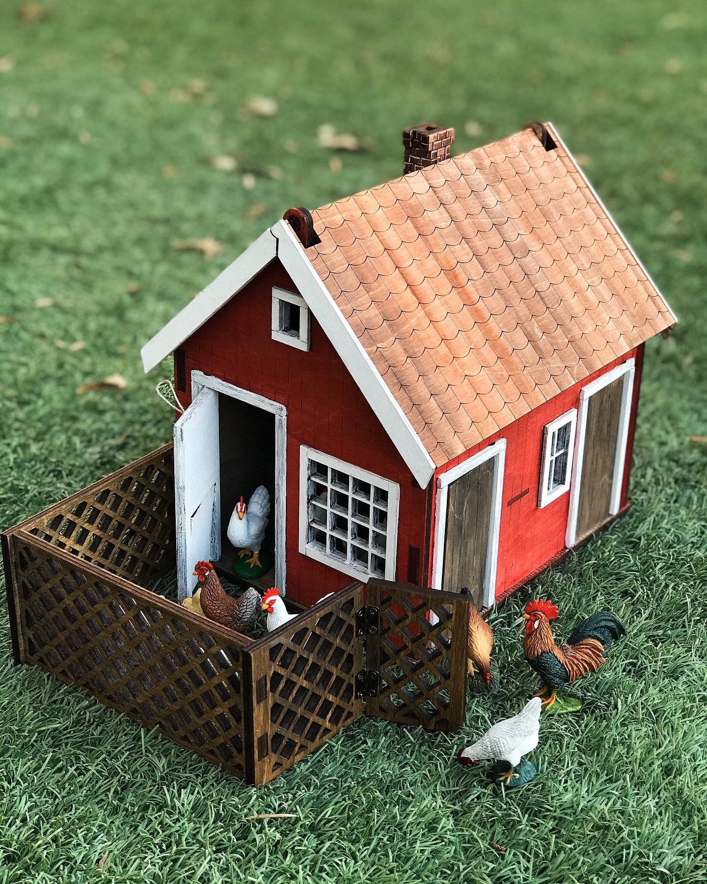 Miniature Retro Wooden Chicken Coop Mini Family Kids Arts And Crafts Ages  6-8
