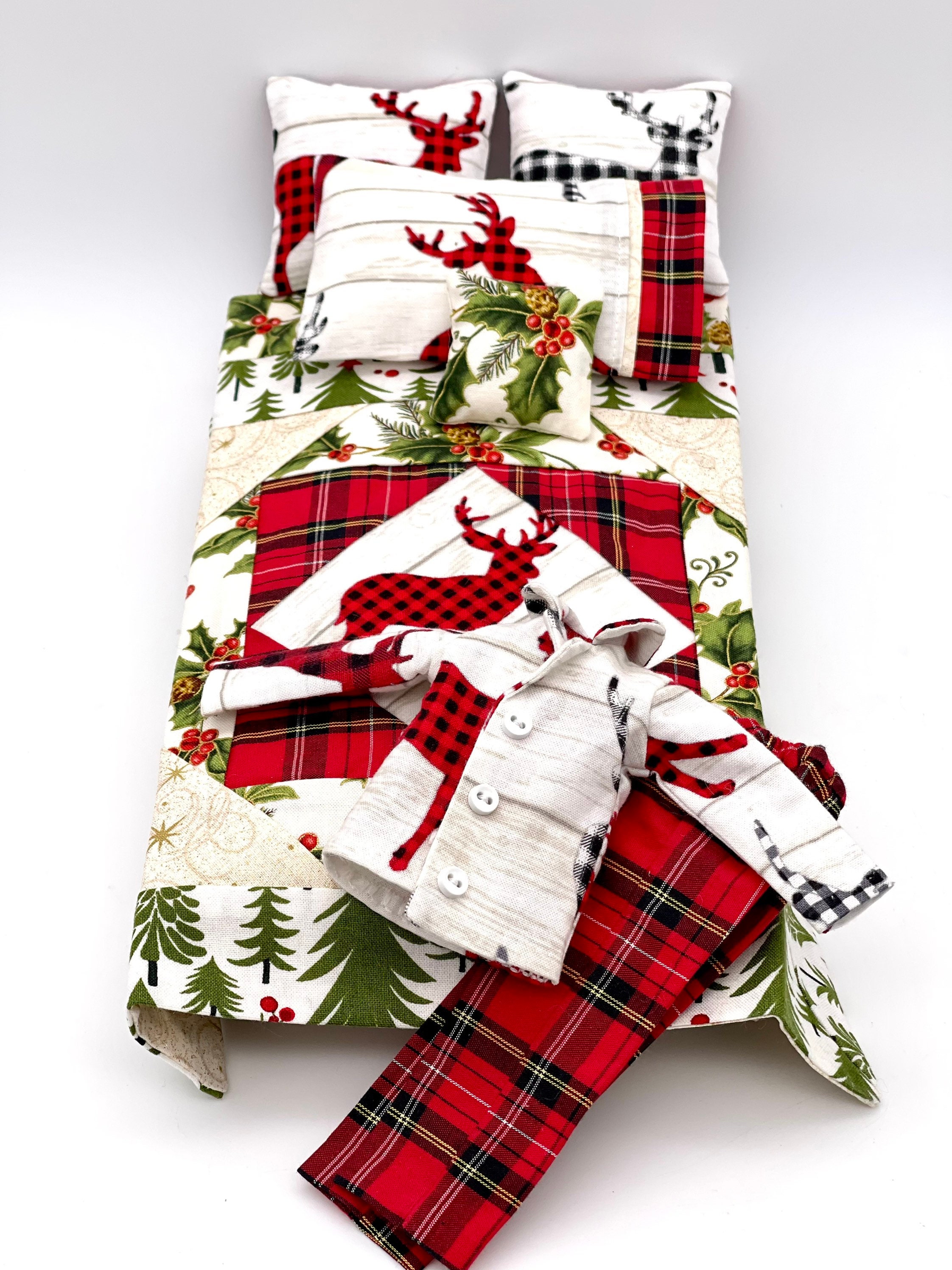 26 Festive Christmas Bedding Sets for a Merry Bedroom Makeover: Cozy Up Your Space with Holiday Cheer! 16 Miniature Christmas Quilt Bedding Set, Doll Blanket and Pillows