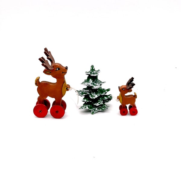 1:12 Christmas reindeer pull up toy, miniature deer toy for dollhouse, toy on wheels for doll, Christmas gift for her