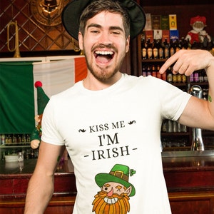 Kiss Me I&#39;m Irish T-Shirt