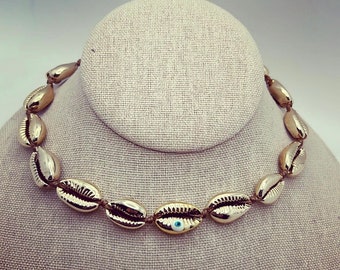 Seashell choker, beach day choker, gold shell choker