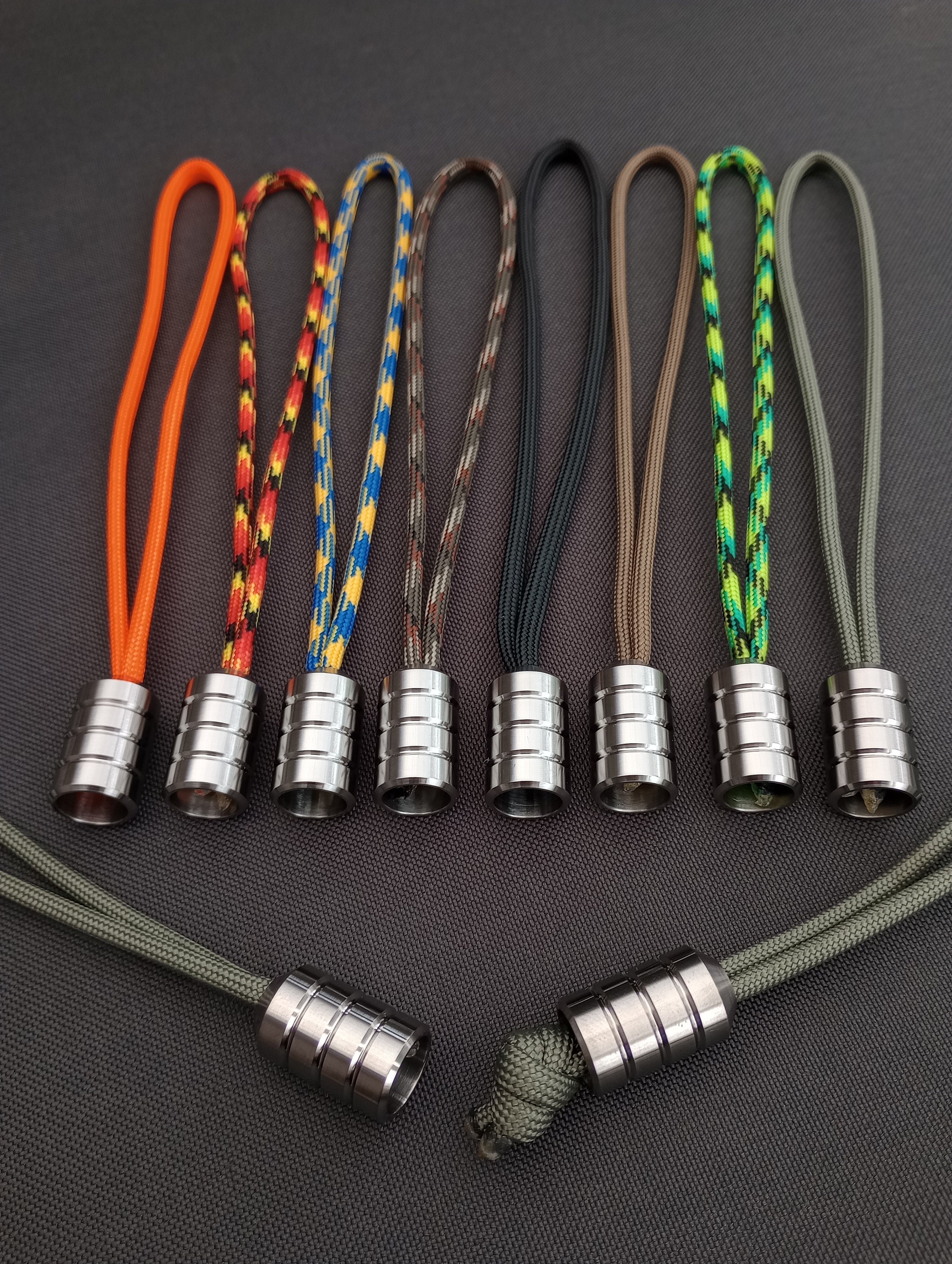 Titanium Hidden Knot End Bead with Paracord Lanyard – Made in the UK