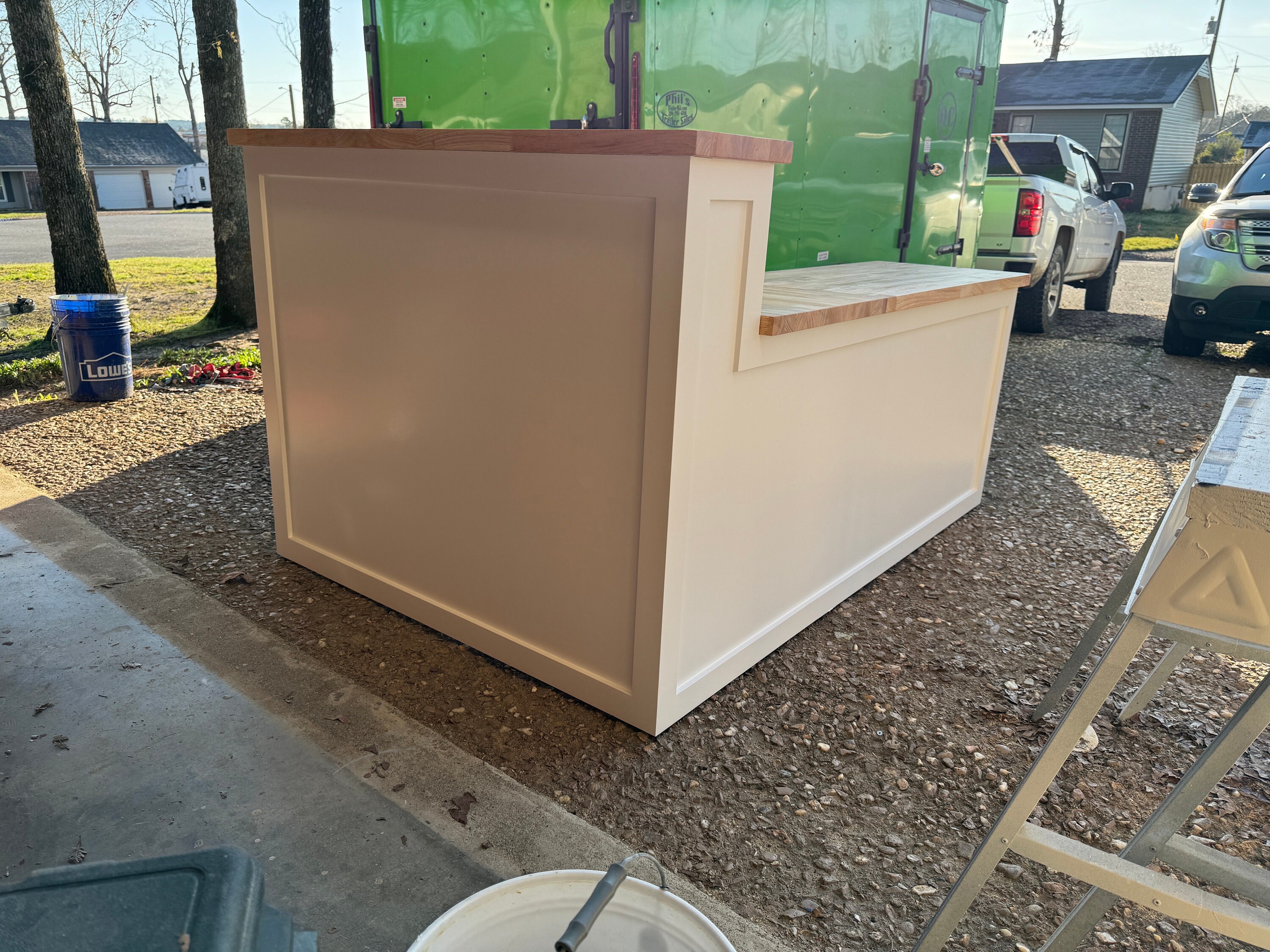 Reception Desk | Retail Counter | Office Space | Customer Check Out ...