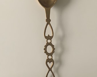 Antique Brass Kitchen Skimmer - Long handled Sieve Strainer - Victorian