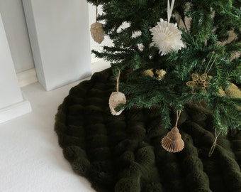 Green Christmas Tree Skirt, Faux Fur Plush Christmas Skirt Rug, Round Fluffy Xmas Tree Carpet, Red Christmas Tree Cover