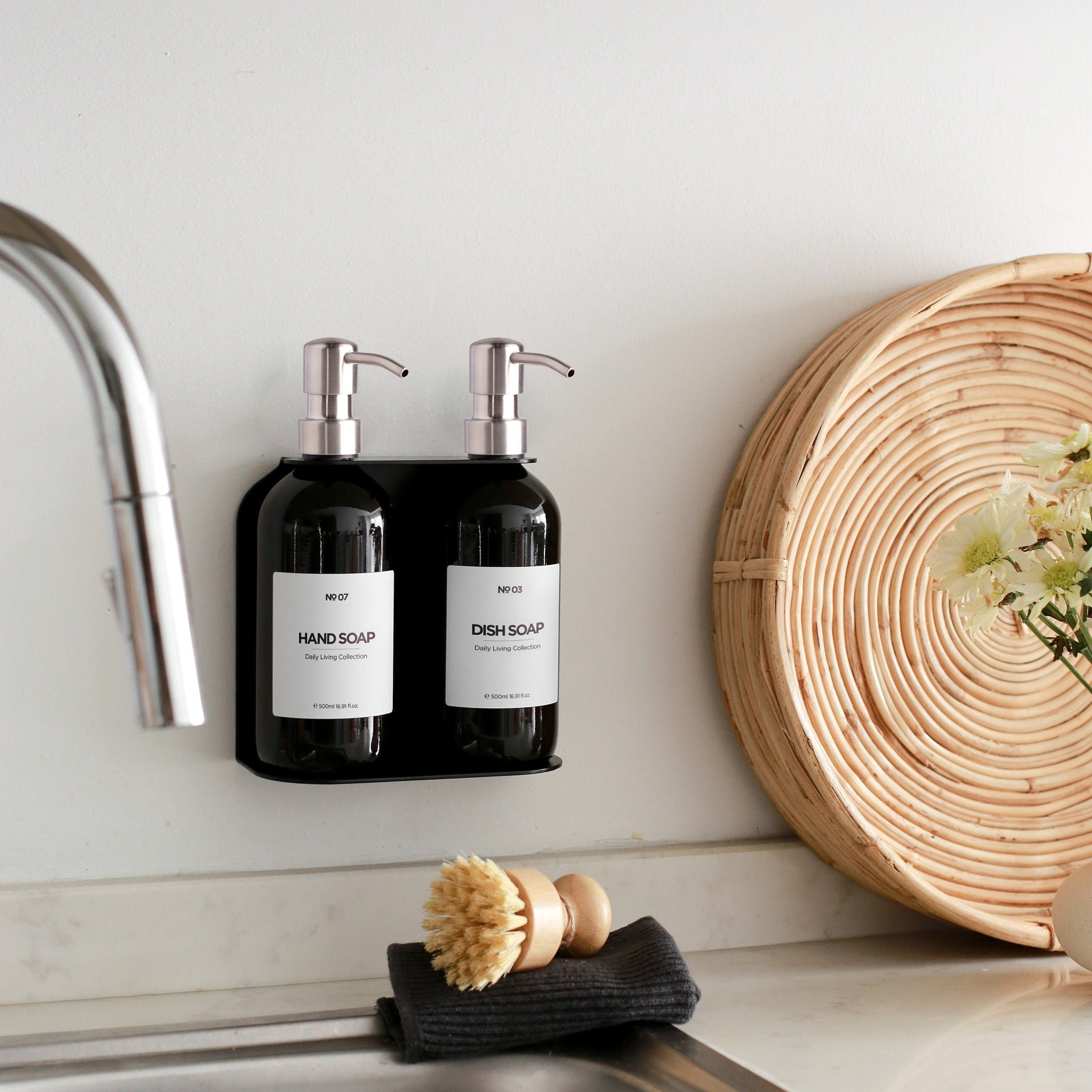 Wall mounted dish soap cheap dispenser