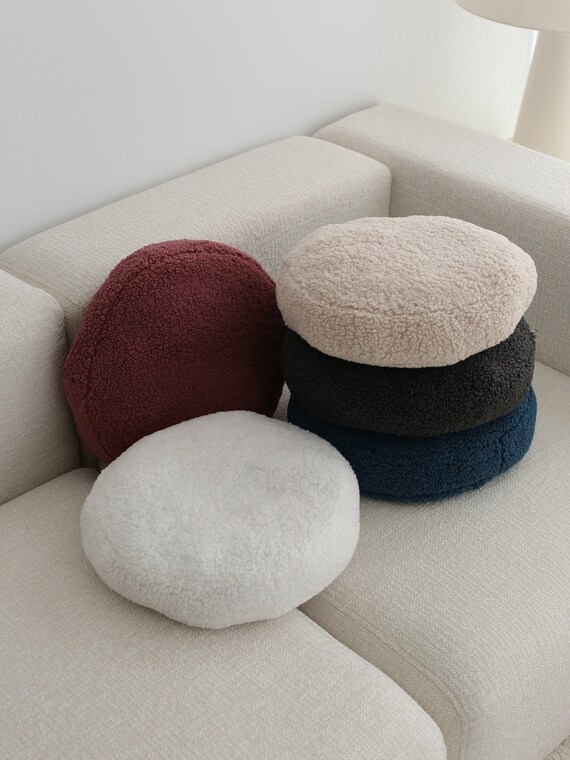 Circle Faux Fur Cushion Teddy Boucle Charcoal Pillow Round Decorative Pillow Boucle Pillow for Sofa Shearling Round Cushion for Chair Etsy Australia