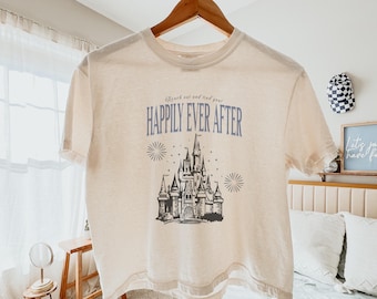 Top corto con castillo - Camisa con colores cómodos "Felices para siempre" - Camisa con castillo de Disney