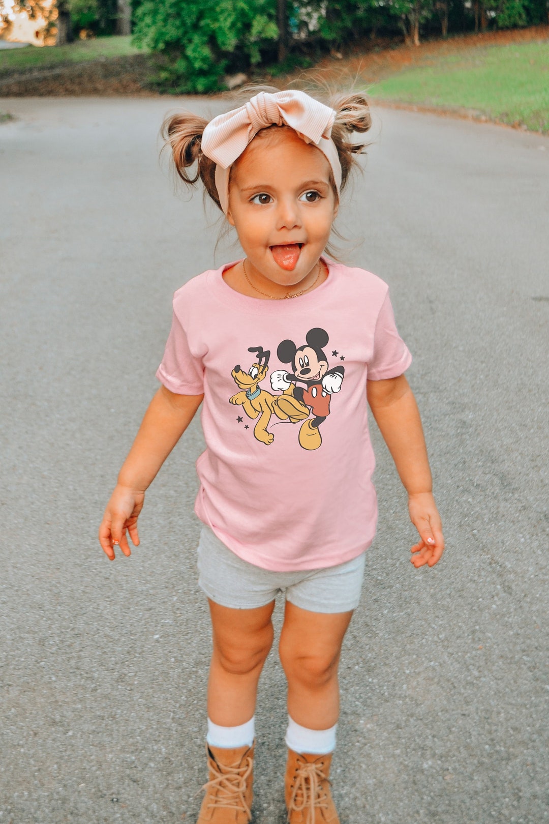 Toddler Graphic Tee Mickey Mouse Kids Disney Shirt Kids Pluto Shirt Kids Theme Park Shirt Etsy
