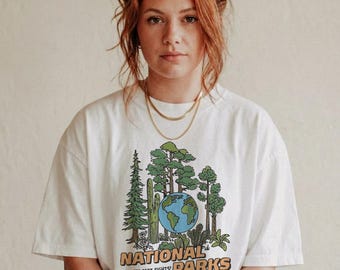 National Parks Cropped tshirt - Womens Hiking crop tshirt - Women's Nature lover tee, Camping tshirt