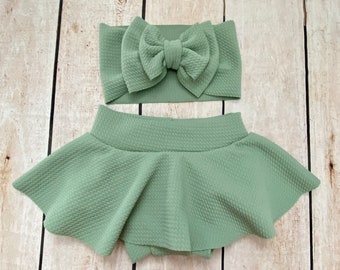 Sage Green High Waisted Baby Bummies | Baby Girl Skirted Bummies | Liverpool Bummies | Baby Shorts | Baby Bloomers | Headwrap | Hair Bows