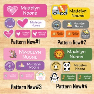Pu&ograve; includere: Quattro modelli diversi di etichette con nome personalizzate per bambini. Le etichette presentano una variet&agrave; di disegni, tra cui cuori, veicoli da costruzione, unicorni, leoni, panda e pinguini. Le etichette sono tutte personalizzate con il nome "Madelyn Noone".