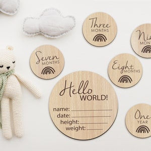 PLIK SVG Hello World Baby Sign | Zestaw kamieni milowych dziecka | Pliki SVG Glowforge | Plik Hello World