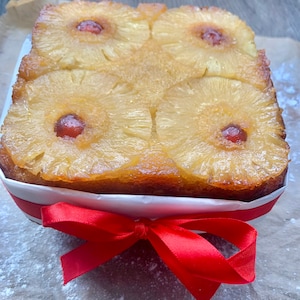 Pineapple upside down cake