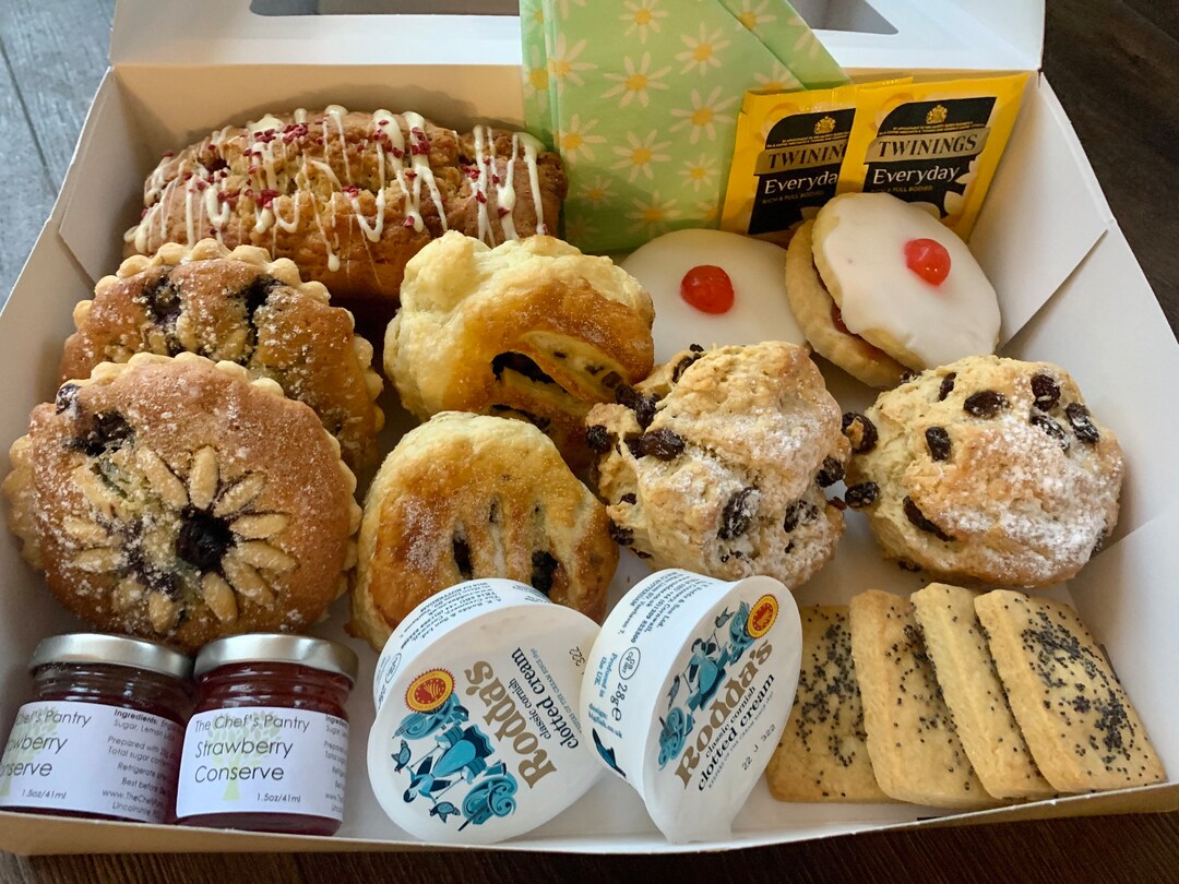 Afternoon Tea for 2 - Food Hamper - Birthday Treat - Anniversary ...