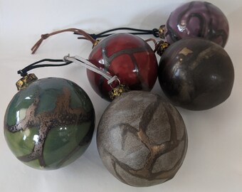 Hand-Glazed Ornament Balls Holiday Christmas, Gold, Deep Red, Green, Black, Purple, Wreath Hanging Tree Decoration, House Warming Gift