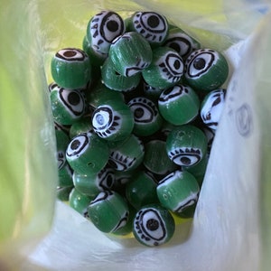 10 mm, groen, boze oogkralen, vintage kwade oogkralen, jaren 1950, aantal 10 kralen per bestelling,