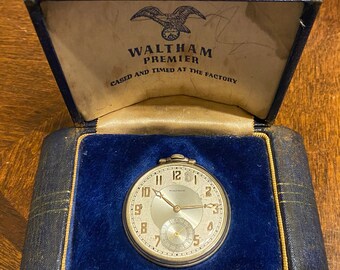 Bonito reloj de bolsillo Waltham Colonial con Waltham Premier Box 1937, modelo 1924 Col. b, funcionamiento del reloj, caja bañada en oro Keystone de 10 quilates