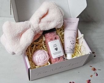 Love Story Gift Set|  Wedding Favor| Handmade Gift| Pink Rose Gift Set| Birthday Gift Box| Gift Basket for women