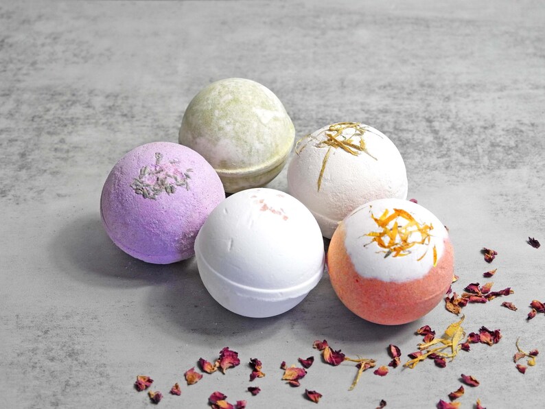 Vegan Bath Bombs | Essential Oil Scents | Spa Gift Set for Her | Bath Bomb Gift imagem 3