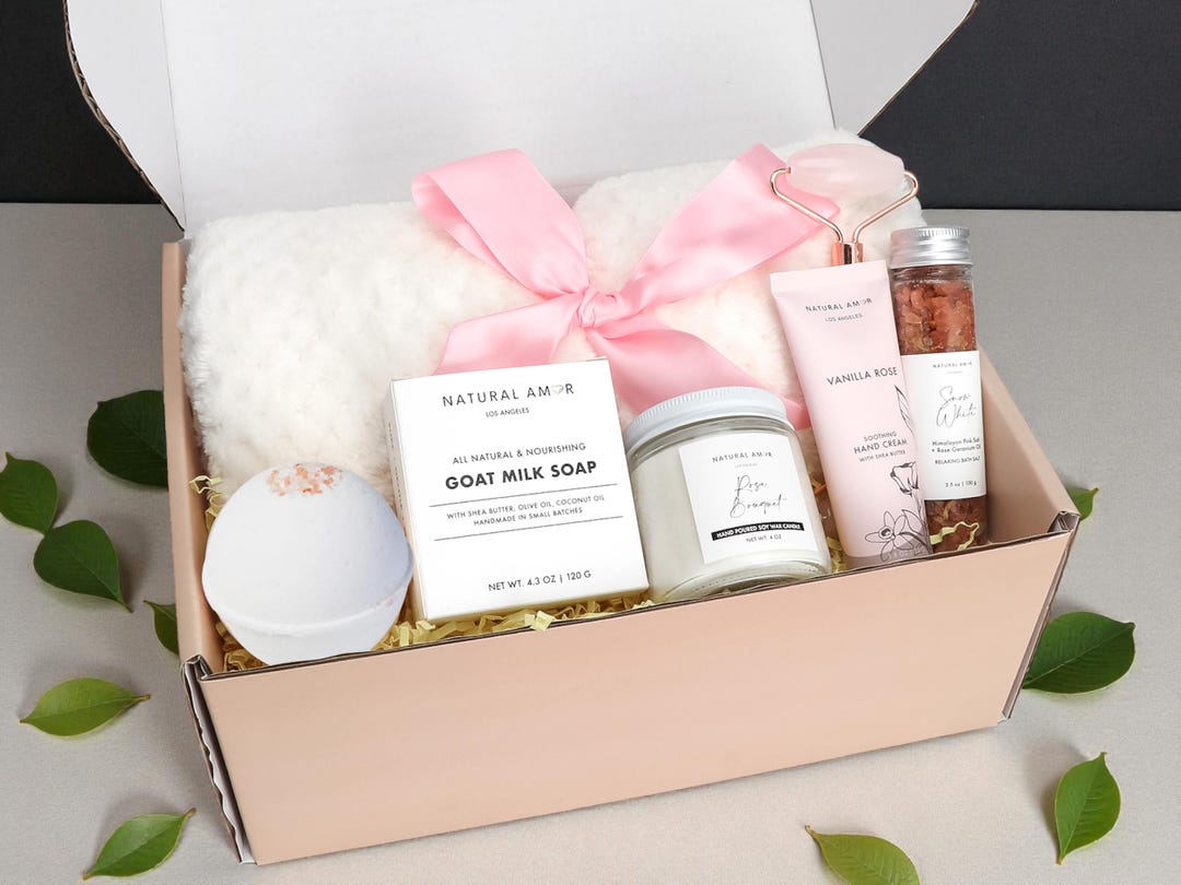 Rose Relaxing Spa Gift for Her | Birthday Gift Box| Gift Basket