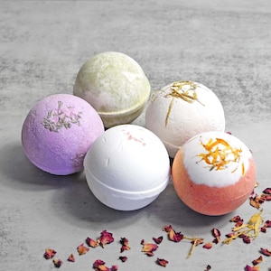 Bath Bombs | Essential Oil Bath Bomb|Natural Bath Bomb| Wedding Flavor| | Gift for her