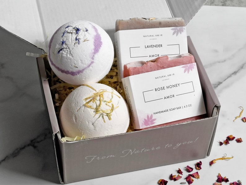 Lovely Soaps made by All Organic Ingredients. Shea Butter and Pure Olive Oil help moisturize your skin. All natural essential oils help you relaxing. Our fizzy bath bombs are also popular, also all essential oils and perfect for bath and spa.