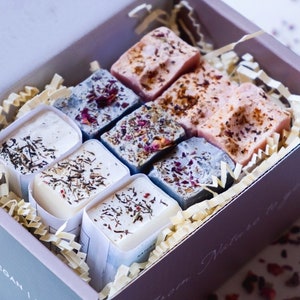 Mini pain de savon Savon artisanal Tout naturel Biologique Cadeau pour elle Cadeau de demoiselle d'honneur Cadeau d'anniversaire 9pk mini soap box